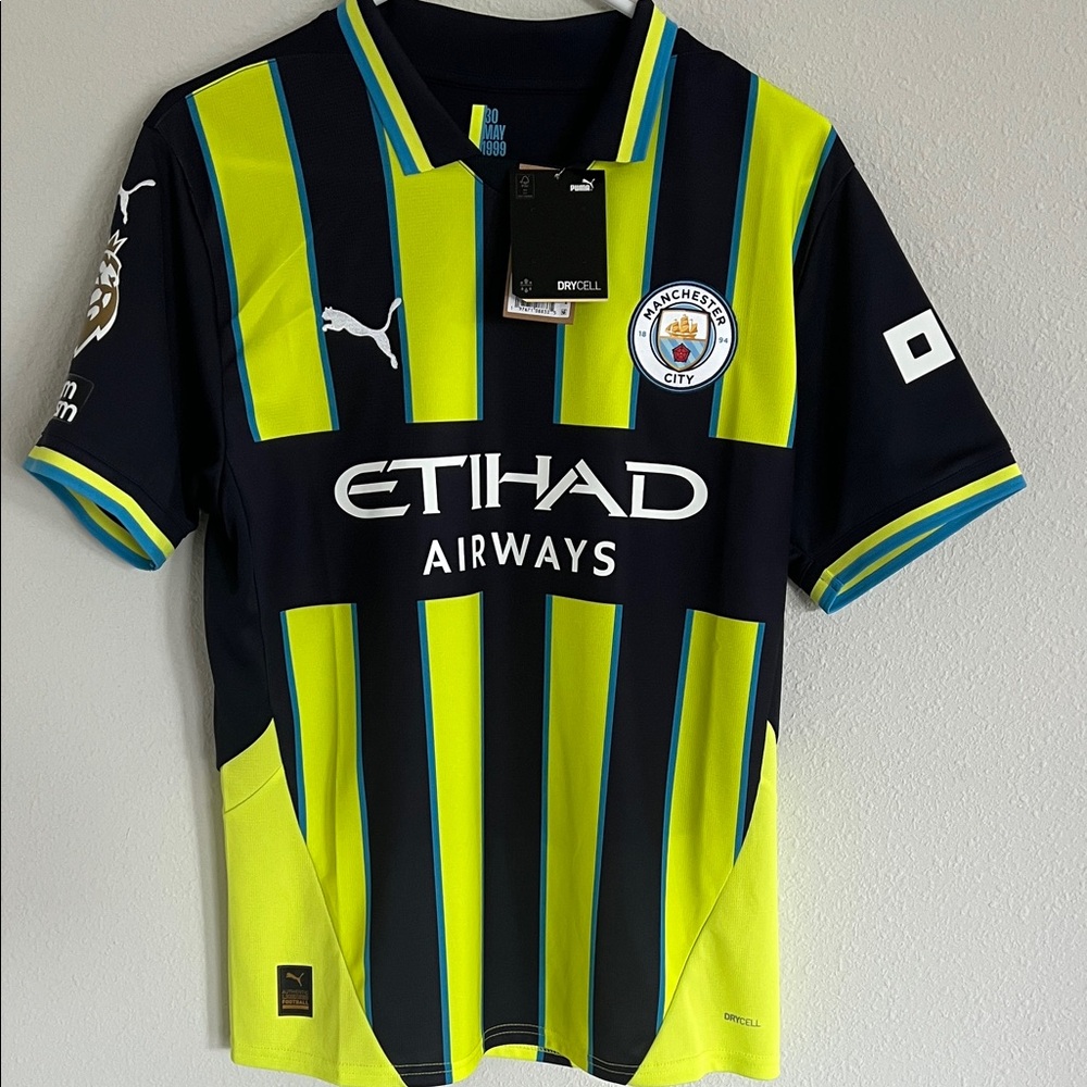 Puma Manchester City - Foden 47 2024/25 Away Navy and Neon Yellow Striped Jersey
